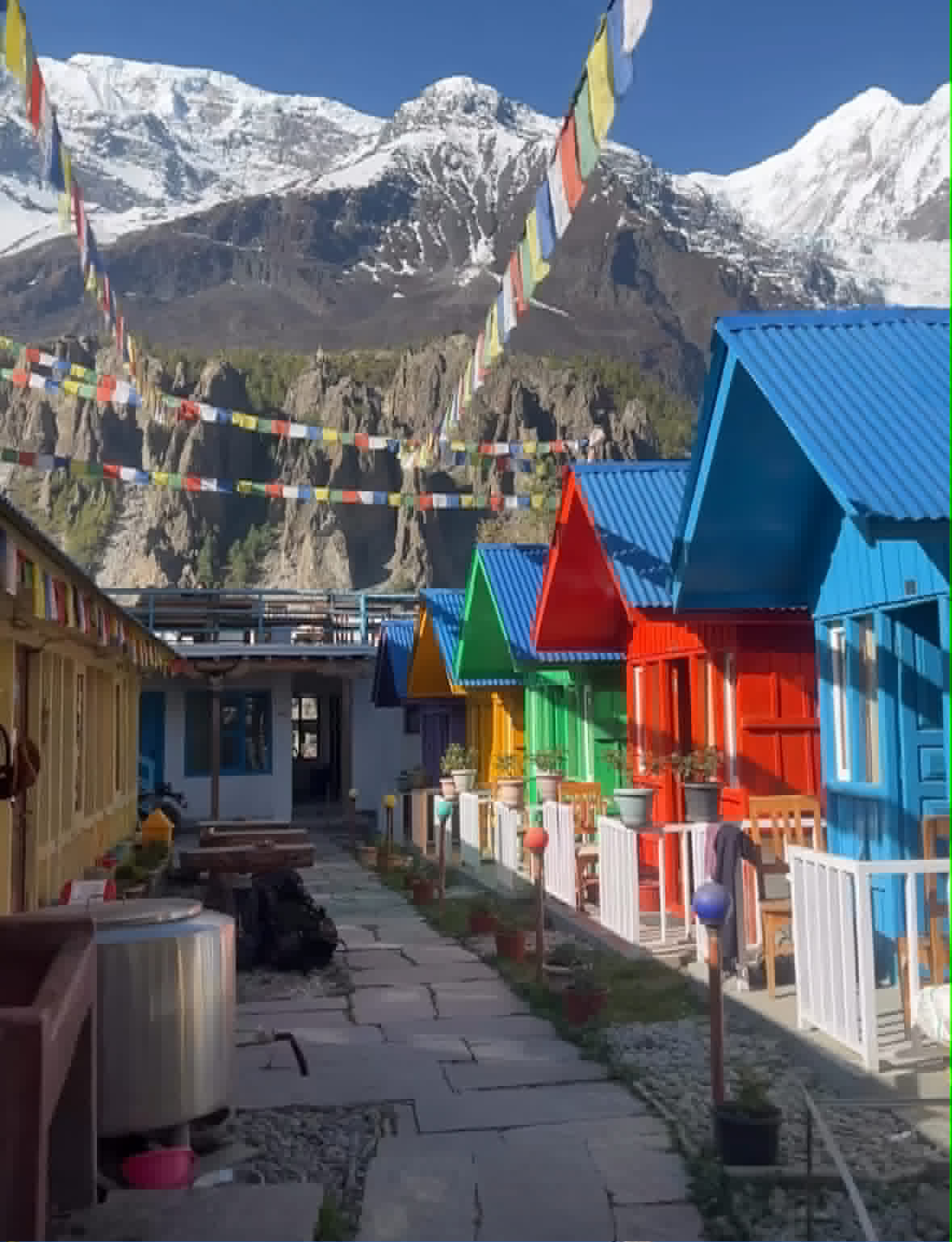 202605282044_alpine hotel Manang.jpeg